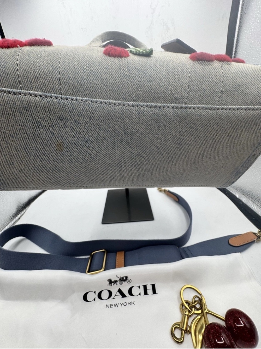 Coach New York Denim Cherry Appliqué Tote - Light Blue with strap, dust bag, - Picture 13 of 13